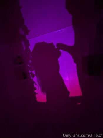 Full leaked Allie irvin private onlyfans photo