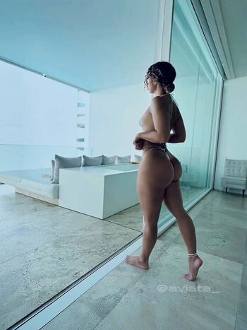 Full leaked Aviata private onlyfans photo