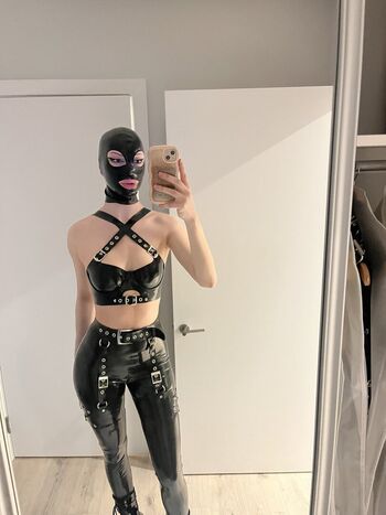 Full leaked Isla zamoyska private onlyfans photo