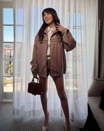 Full leaked Jessica yu li henwick page private onlyfans photo