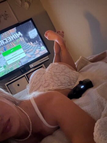 Full leaked Laylabee private onlyfans photo