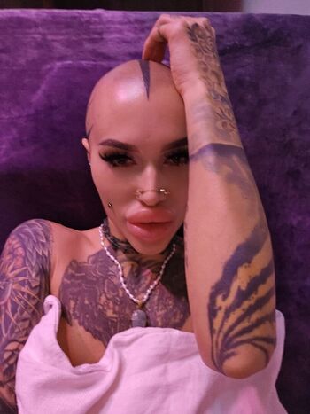 Full leaked Mia mannaz private onlyfans photo
