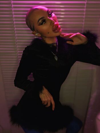 Full leaked Mia mannaz private onlyfans photo