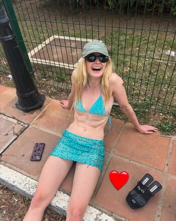 Full leaked Sophie turner private onlyfans photo