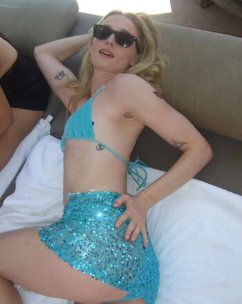 Full leaked Sophie turner private onlyfans photo