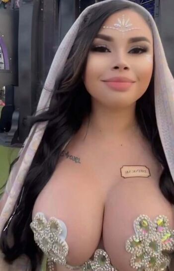 Full leaked Sulia free private onlyfans photo