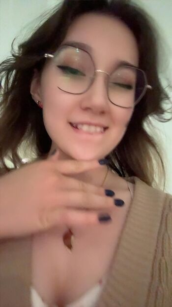 Full leaked Vru private onlyfans photo