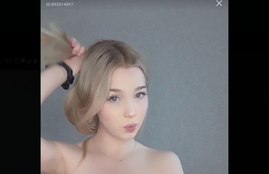 Full leaked Miranda emily/ private onlyfans photo