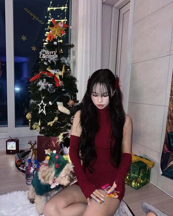 Full leaked Womenk pop page private onlyfans photo