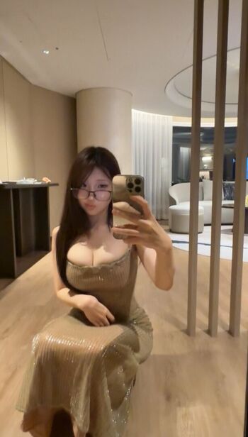 Full leaked Yurasweb private onlyfans photo